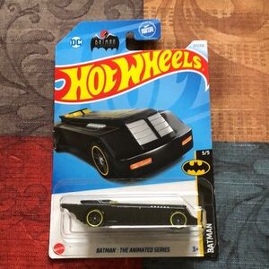 🛍️5/$20🛍️BNIB HOTWHEELS Batman, The Animated Series Batmobile